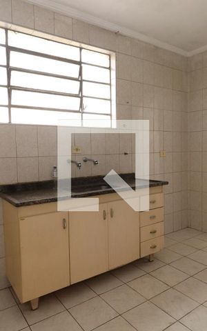 Apartamento à venda com 80m², 2 quartos e sem vagaCozinha