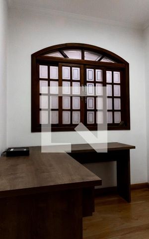 Casa à venda com 290m², 3 quartos e 1 vaga Casa à venda com 290m², 3 quartos e 1 vagaQuarto 3/Escritório