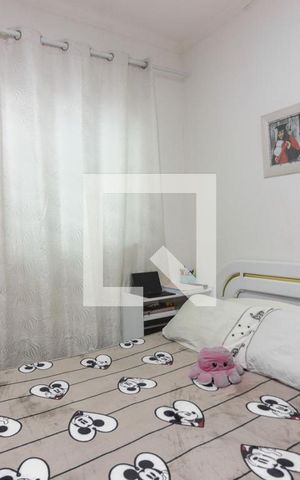 Casa à venda com 175m², 3 quartos e 2 vagas Casa à venda com 175m², 3 quartos e 2 vagasQuarto 1