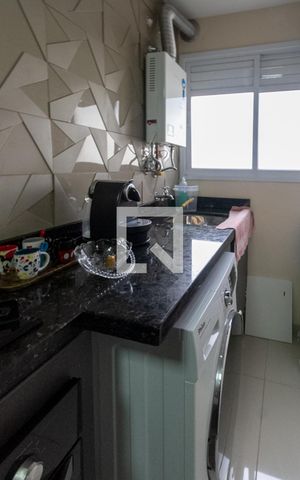 Studio para alugar com 37m², 1 quarto e 1 vaga Studio para alugar com 37m², 1 quarto e 1 vagaÁrea de Serviço