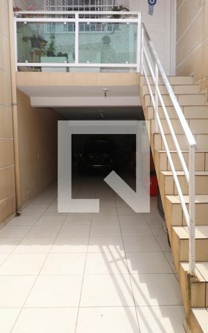 Casa à venda com 159m², 3 quartos e 3 vagasGaragem