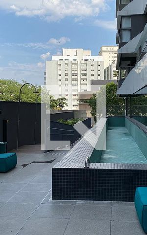 Studio à venda com 19m², 1 quarto e sem vaga Studio à venda com 19m², 1 quarto e sem vagaÁrea comum - Piscina