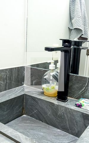 Studio à venda com 19m², 1 quarto e sem vaga Studio à venda com 19m², 1 quarto e sem vagaBanheiro - torneira