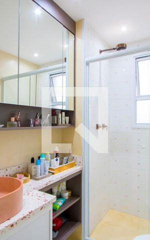 Apartamento à venda com 118m², 3 quartos e 2 vagas Apartamento à venda com 118m², 3 quartos e 2 vagasBanheiro do quarto 1