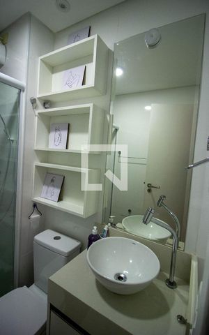 Apartamento para alugar com 41m², 1 quarto e 1 vaga Apartamento para alugar com 41m², 1 quarto e 1 vagaBanheiro da Suite
