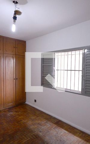 Casa à venda com 192m², 3 quartos e 5 vagas Casa à venda com 192m², 3 quartos e 5 vagasQuarto 2