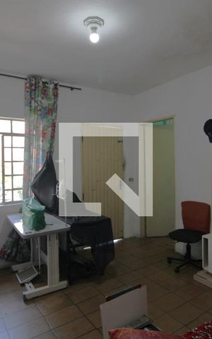 Casa para alugar com 178m², 3 quartos e 1 vagaSala