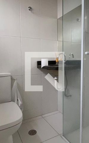 Apartamento à venda com 72m², 2 quartos e 1 vaga Apartamento à venda com 72m², 2 quartos e 1 vagaBanheiro da Suíte