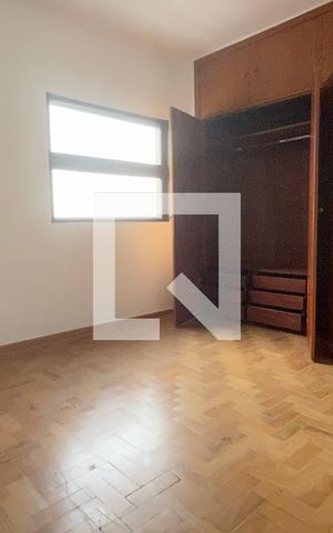 Apartamento à venda com 72m², 2 quartos e 1 vaga Apartamento à venda com 72m², 2 quartos e 1 vagaSuíte