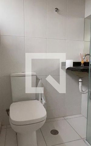 Apartamento à venda com 72m², 2 quartos e 1 vaga Apartamento à venda com 72m², 2 quartos e 1 vagaBanheiro da Suíte