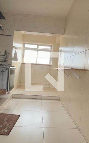Apartamento à venda com 72m², 2 quartos e 1 vaga Apartamento à venda com 72m², 2 quartos e 1 vagaCozinha