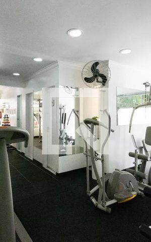 Apartamento à venda com 90m², 2 quartos e 1 vaga Apartamento à venda com 90m², 2 quartos e 1 vagaÁrea comum - Academia