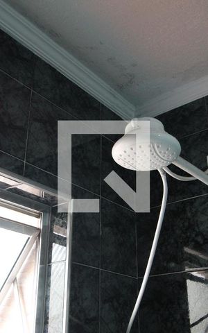 Casa à venda com 130m², 2 quartos e 3 vagasBanheiro