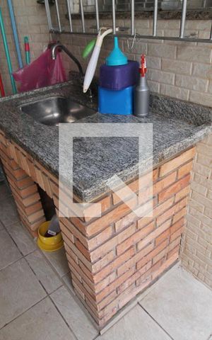 Casa à venda com 130m², 2 quartos e 3 vagasChurrasqueira