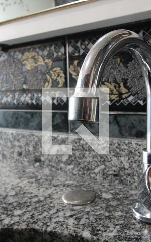 Casa à venda com 130m², 2 quartos e 3 vagasBanheiro