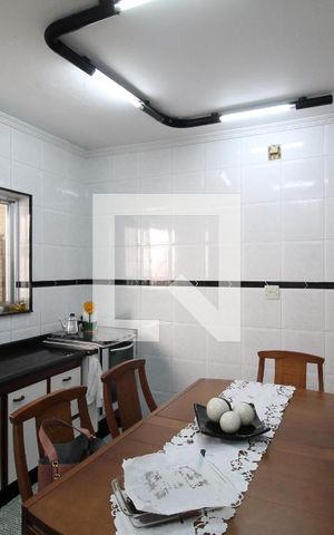 Casa à venda com 130m², 2 quartos e 3 vagasCozinha
