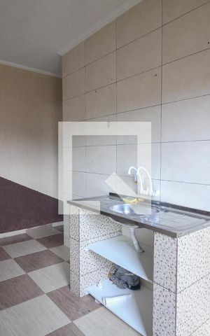 Casa para alugar com 35m², 1 quarto e sem vagasala / cozinha