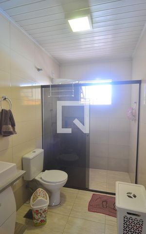 Casa à venda com 150m², 2 quartos e 2 vagasBanheiro 1