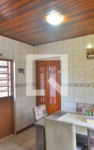Casa à venda com 150m², 2 quartos e 2 vagasCozinha