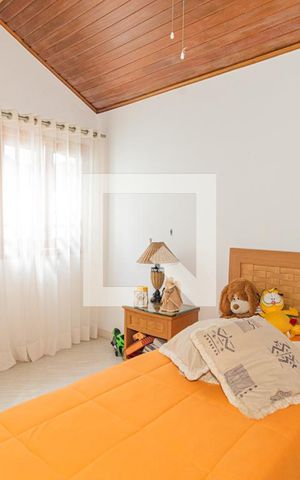 Casa à venda com 470m², 3 quartos e 6 vagas Casa à venda com 470m², 3 quartos e 6 vagasSuíte 2
