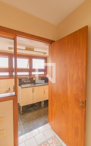 Apartamento à venda com 200m², 4 quartos e 2 vagasQuarto de Serviço