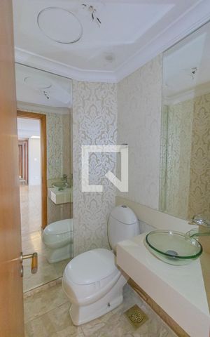 Apartamento à venda com 200m², 4 quartos e 2 vagasLavabo