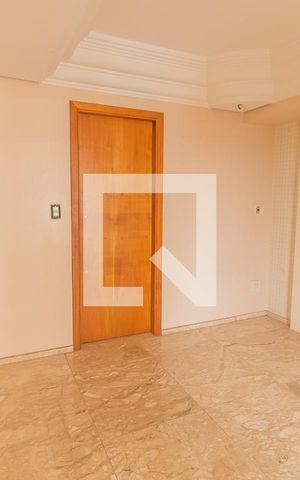 Apartamento à venda com 200m², 4 quartos e 2 vagasQuarto 1