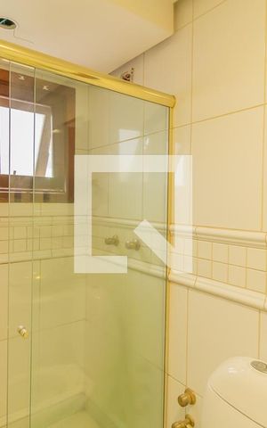 Apartamento à venda com 200m², 4 quartos e 2 vagasBanheiro do Quarto 2