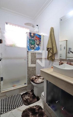 Casa à venda com 283m², 3 quartos e 2 vagasBanheiro Social