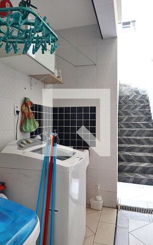 Casa à venda com 283m², 3 quartos e 2 vagasÁrea de Serviço