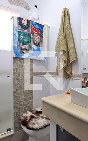 Casa à venda com 283m², 3 quartos e 2 vagasBanheiro Social