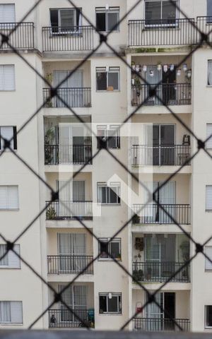 Apartamento à venda com 70m², 3 quartos e 2 vagas Apartamento à venda com 70m², 3 quartos e 2 vagasVaranda