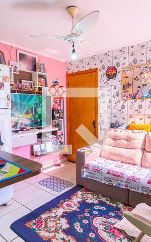Apartamento à venda com 50m², 2 quartos e 1 vaga Apartamento à venda com 50m², 2 quartos e 1 vagaSala