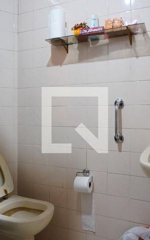 Casa à venda com 450m², 2 quartos e 5 vagasBanheiro