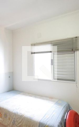 Casa à venda com 200m², 4 quartos e 2 vagas Casa à venda com 200m², 4 quartos e 2 vagasSuíte 01