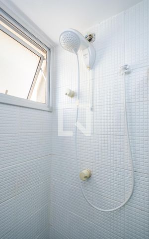 Apartamento para alugar com 80m², 3 quartos e 2 vagas Apartamento para alugar com 80m², 3 quartos e 2 vagasBanheiro Social