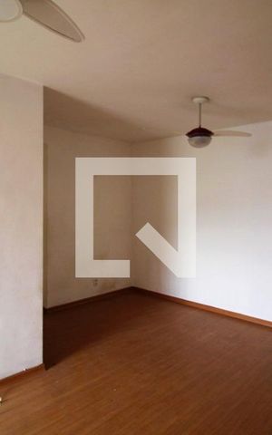 Apartamento para alugar com 70m², 2 quartos e 1 vagaSala