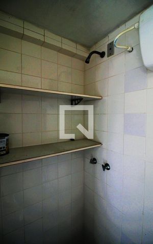 Apartamento para alugar com 70m², 2 quartos e 1 vagaBanheiro de serviço
