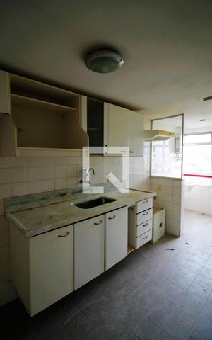 Apartamento para alugar com 70m², 2 quartos e 1 vagaCozinha