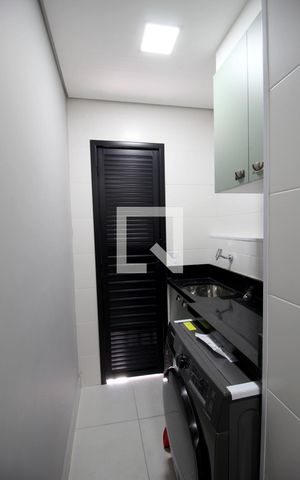 Apartamento para alugar com 55m², 2 quartos e 1 vagaÁrea de Serviço