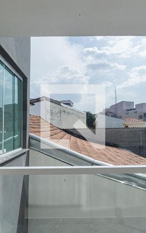Apartamento à venda com 41m², 2 quartos e sem vaga Apartamento à venda com 41m², 2 quartos e sem vagaVista Sala, cozinha e área de serviço