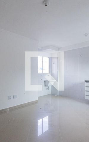 Apartamento à venda com 41m², 2 quartos e sem vaga Apartamento à venda com 41m², 2 quartos e sem vagaSala, cozinha e área de serviço