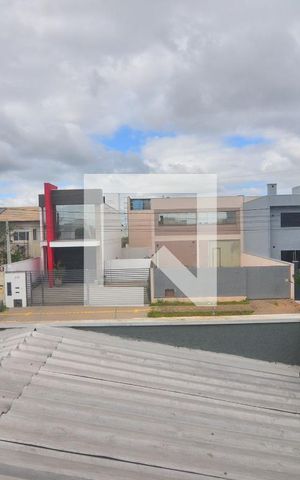 Casa à venda com 170m², 3 quartos e 3 vagasVista Sacada