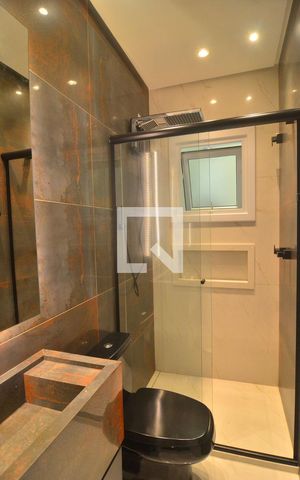 Casa à venda com 170m², 3 quartos e 3 vagasBanheiro 1
