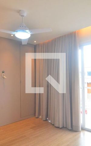 Casa à venda com 170m², 3 quartos e 3 vagasSuíte