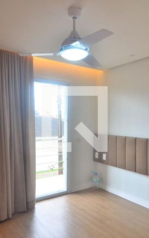 Casa à venda com 170m², 3 quartos e 3 vagasSuíte