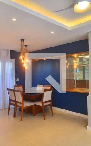 Casa à venda com 170m², 3 quartos e 3 vagasSala