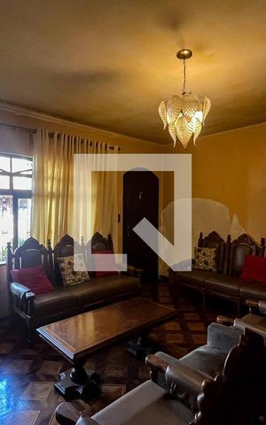 Casa à venda com 125m², 3 quartos e 3 vagasSala