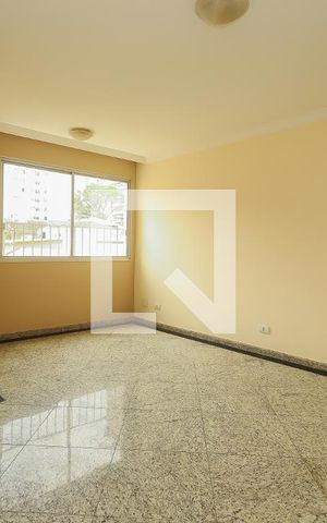 Apartamento para alugar com 73m², 3 quartos e 1 vagaSala