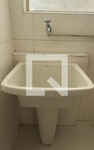 Apartamento para alugar com 73m², 3 quartos e 1 vagaÁrea de Serviço